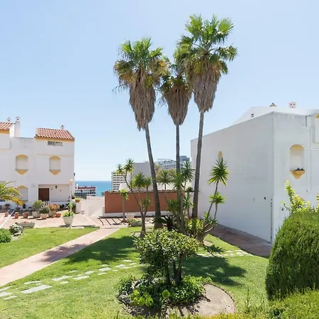 Holiday home Benalmadena: Adosado Con Piscina Y Jardin Benalmadena